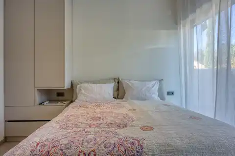 Kuća 230 m² — grijani bazen, krovna terasa, Poreč