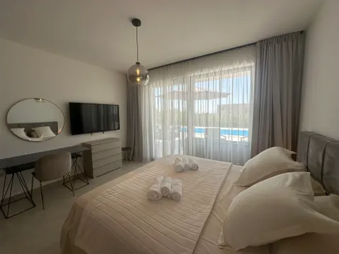 Spalato, Kaštela - Villa di lusso di 188 m2 con vista mare