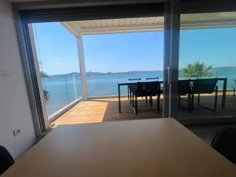 Zara, Sukošan - Attico di lusso in prima fila sul mare