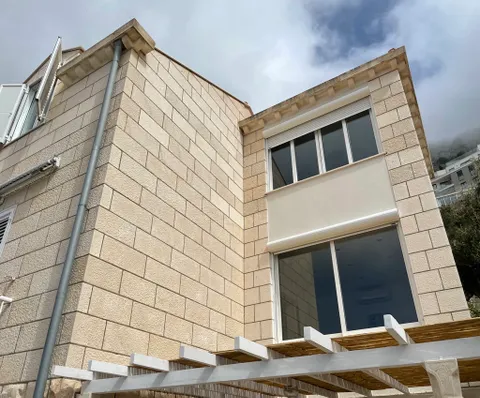 Dubrovnik, StariGrad – Atraktivna moderna vila s pogledom na grad