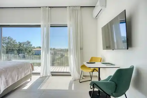 Kuća 230 m² — grijani bazen, krovna terasa, Poreč