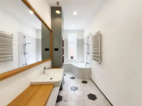 Stan 115 m² na najam, Zagreb, Donji Grad — 1. kat, lođa