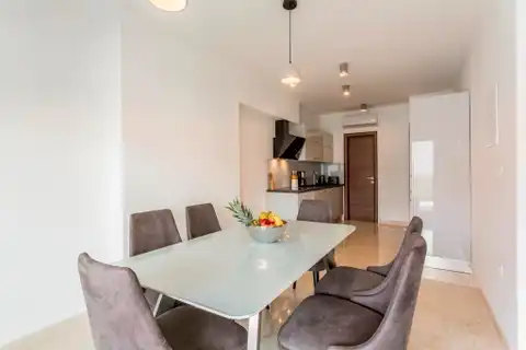 Podstrana - Three-room apartment with a terrace