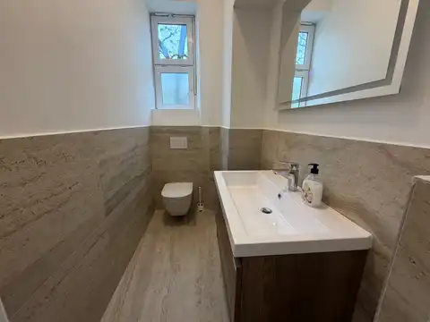 Zagreb, Center - Štirisobno stanovanje za najem