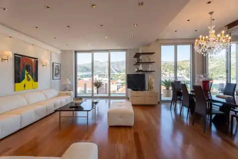 Dubrovnik - Wyjątkowy penthouse z basenami w pięknym Dubrowniku