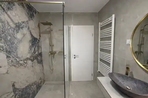 Zagabria, Gračani - Moderno appartamento con tre camere da letto in affitto