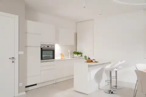 Split, Žnjan-dvosoban s balkonom, drugi red od mora