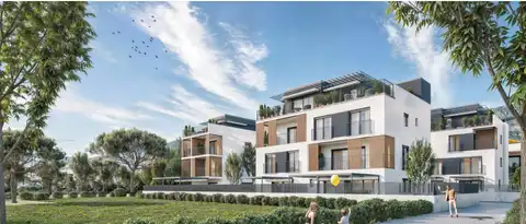 Kaštela, Kaštel Lukšić – trosoban stan s terasom i pogledom na more