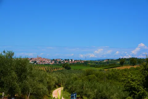 Istrie, Buje - Stavební pozemek 880 m2