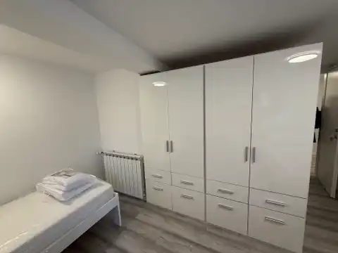 Zagreb, Borongaj - prostrani šesterosoban stan