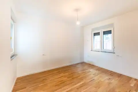 Zagreb, Rudeš - Moderna novoizgrađena kuća