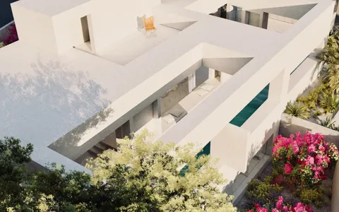 Split, Podstrana, pozemok 1400 m2 s projektom luxusnej vily s výhľadom na more