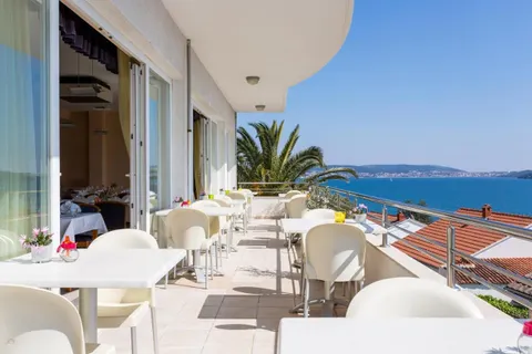 Trogir – Elegantný hotel s výhľadom na more
