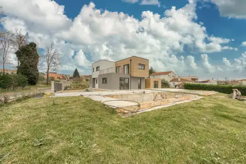 Kaštelir-Labinci - Dvojna kuća s bazenom i pogledom na more