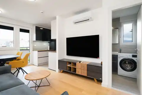 Split, Mejaši - Einzimmerwohnung mit Terrasse und Außenstellplatz