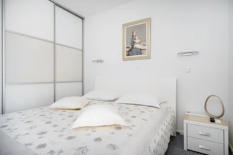 Split, Dragovode - Luksuzno stanovanje s teraso in pogledom na morje 103 m2