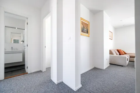 Split, Dragovode - Luksuzno stanovanje s teraso in pogledom na morje 103 m2