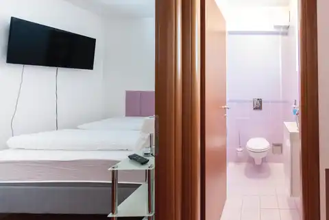 Split, Firule - Dvosoban stan s loggiom i pogledom na more