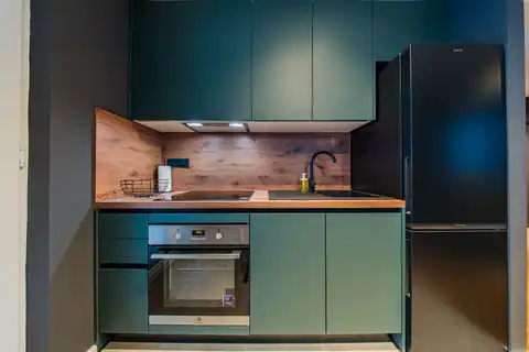 Stan 43 m² za najam, Trešnjevka — namješten, lođa, 2S