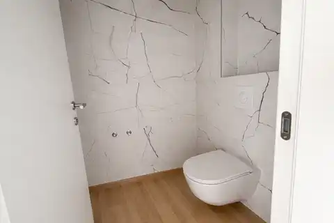 Makarska, Drvenik - Dvosoban stan u novogradnji kraj mora