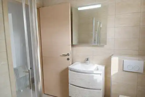 Zadar, Petrčane - Dvosoban stan s vrtom i terasom