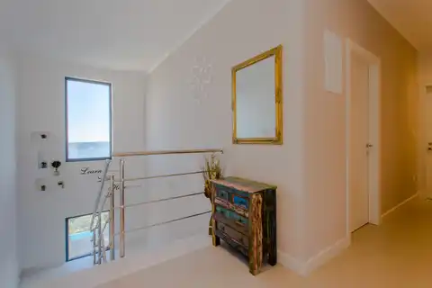 Vila 232 m², Kaštel Stari — 4SS, grijani bazen, pogled na more