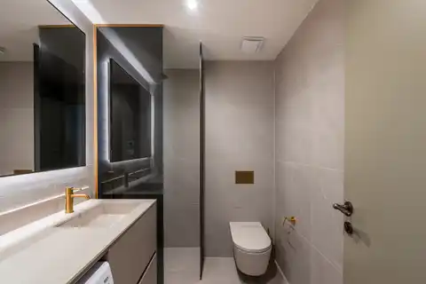 Stan 43 m² za najam — prvi najam, Centar