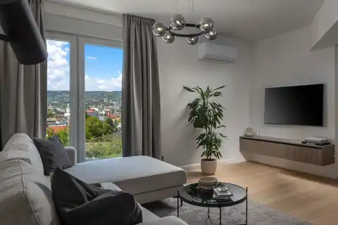 Zagreb, Rudeš - Luksuzan penthouse za život i investiciju