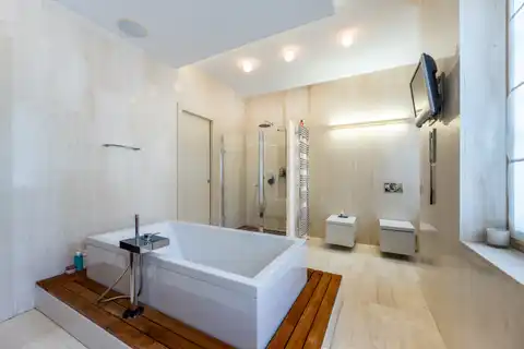 Villa 780 mq, Šestine — wellness, 5 camere da letto, garage