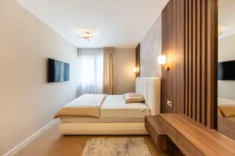 Šestine – ekskluzywne mieszkanie w willi miejskiej z prywatnym wejściem i garażem