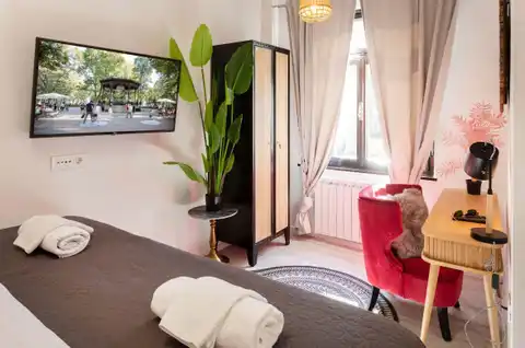 Záhřeb, Náměstí Franjo Tuđmana – Zařízený dvoupokojový byt