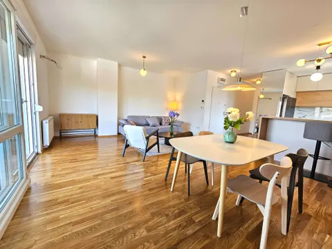 Zagabria, Pantovčak - Appartamento di quattro locali con terrazzo + garage 114 m2, Prima locazione