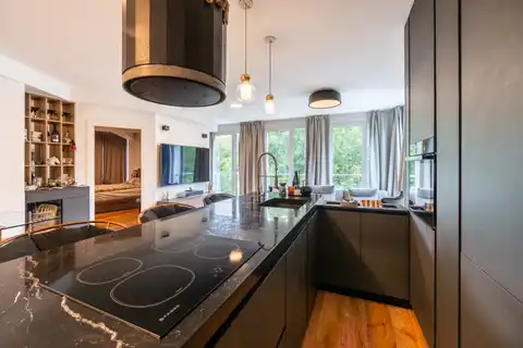 Zagreb, Mlinovi - Appartamento 119 m², quadrilocale, secondo piano, parcheggio