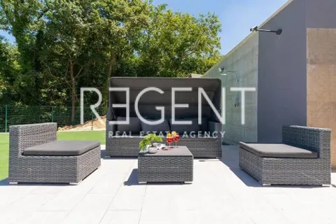 Istra, Tinjan – Elegantna vila z bazenom