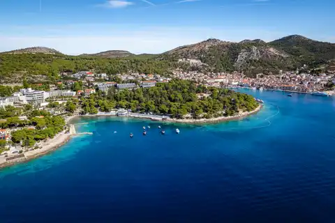 Hvar - Ekskluzivna vila na najboljoj lokaciji na otoku
