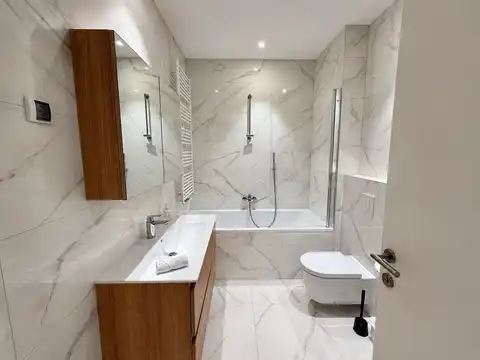 Zagreb, Donje Svetice – stan 60 m², lođa, lift, garaža, VMD