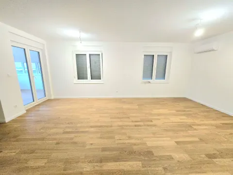 Święta Nedelja, Kerestinec - Trzypokojowe mieszkanie 100 m2