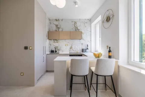 Split, Bačvice – luxusní dvoupokojový byt 64m2 pronájem