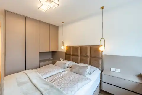 Zagreb, Malešnica - Moderan i potpuno renoviran trosoban stan