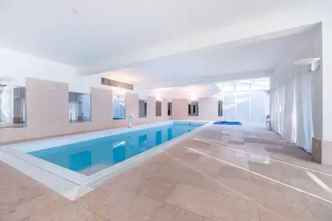 Zagreb, Šestine - Jedinstvena kuća s bazenom i velikim vrtom