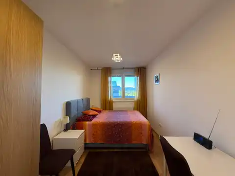Záhreb, Borongaj - dvojizbový byt s terasou a výhľadom na zeleň.
