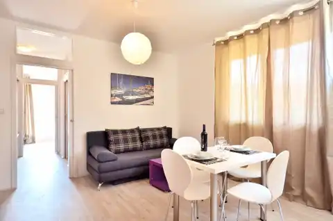 Brač, Sutivan - Investicijska prilika, stambena zgrada