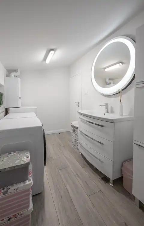 Kuća 340 m², Črnomerec — 2 stambene jedinice i poslovni prostor