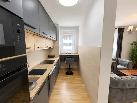 Zagreb, Ferenšćica - Stan 70 m2, 3S, prvi najam, lift, parking