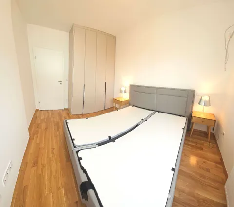 Zagabria, Pantovčak - Appartamento di quattro locali con terrazzo + garage 114 m2, Prima locazione