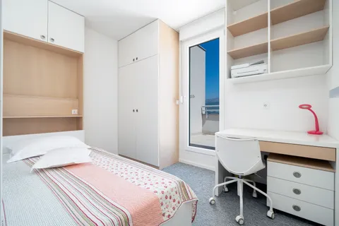 Split, Dragovode - Luksuzno stanovanje s teraso in pogledom na morje 103 m2