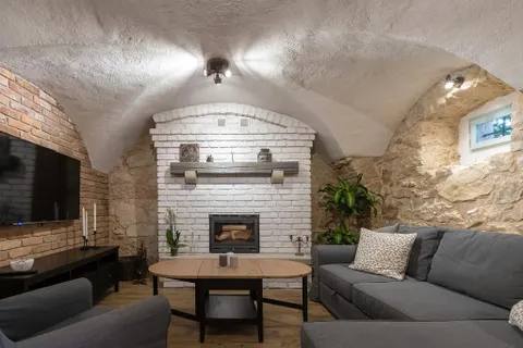 Crikvenica - Bajkovita kamena vila 200 m2