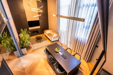 Spalato, Trstenik - Attraente spazio commerciale nell'edificio Orin