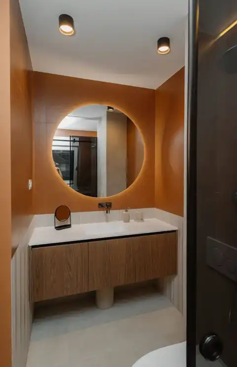 Split, Sirobuja - Trosobni penthouse sa bazenom