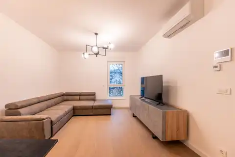 Zagreb, Maksimir – Trisobno stanovanje v novogradnji za najem